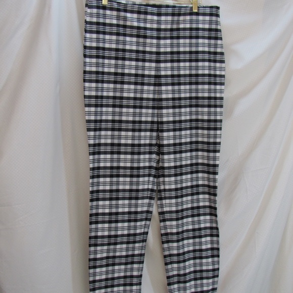 SOLD - Picture 4 of 5